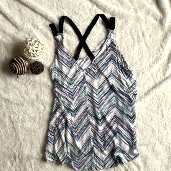 ❤️ Beautiful Tank - Picture 2 of 3